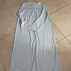 NWT MAXI SLEEPWEAR